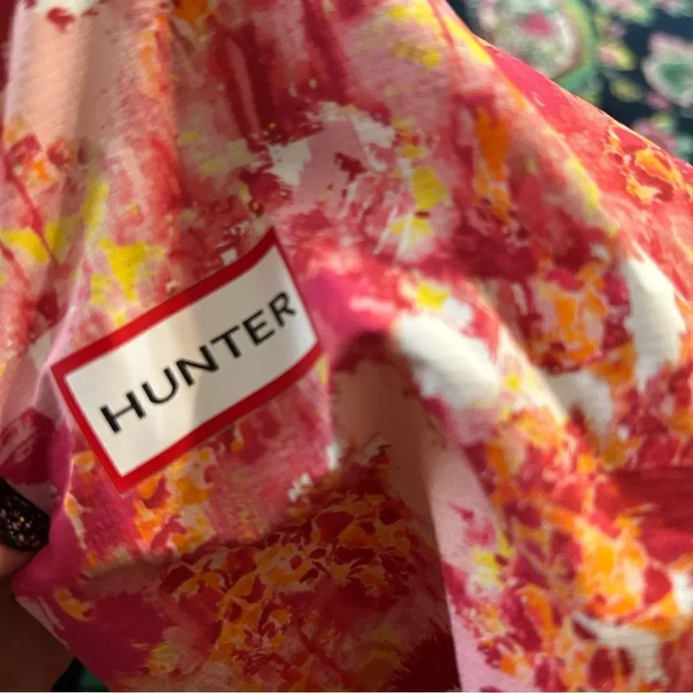 HUNTER rain coat jacket zippered with pockets size Large kids